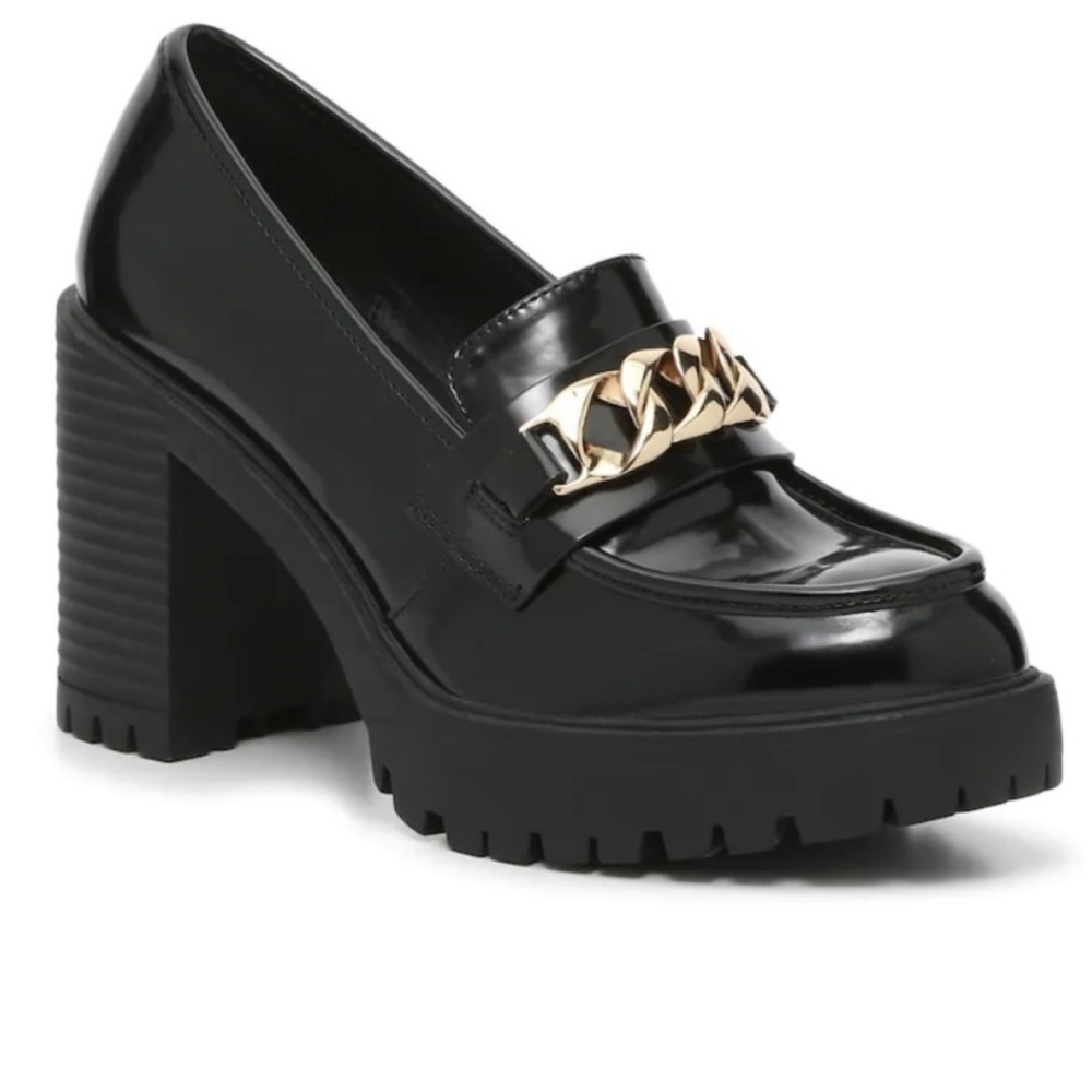 Steve Madden Nakos Pump platform loafer with chain detail size 10. NWT in box!